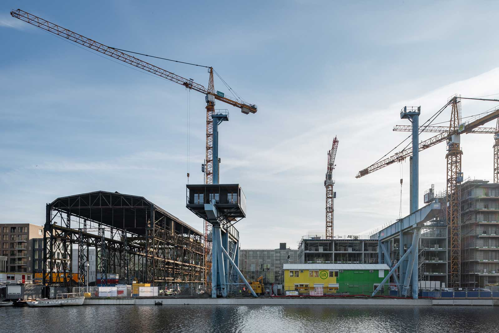 Construction starts at Oostenburg