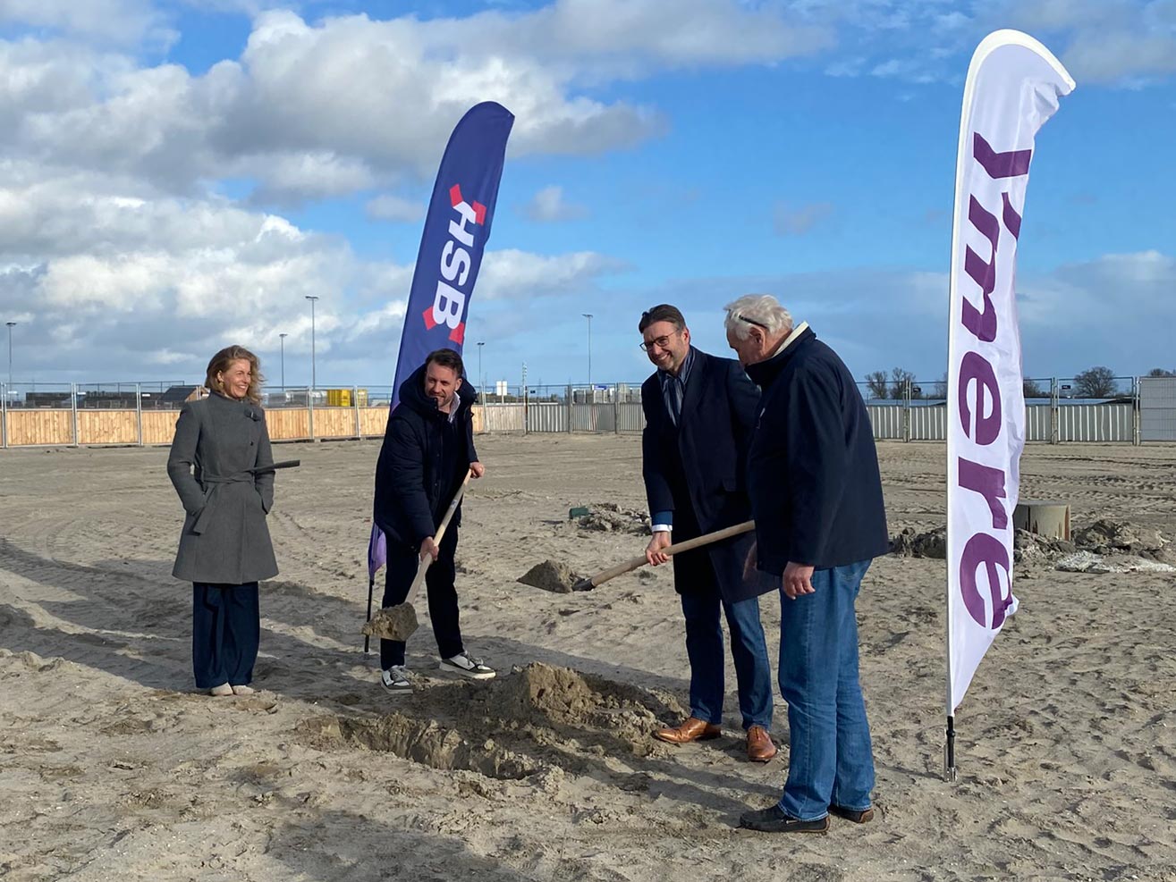 Social Strandeiland breaks ground