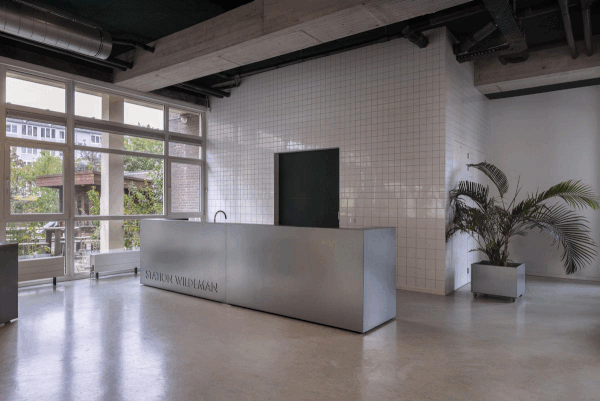 stop motion sequence of the moving kitchen counter design at Station Wildeman project in Amsterdam by beta evert klinkenberg auguste gus van oppen photos by Anna Odulinska