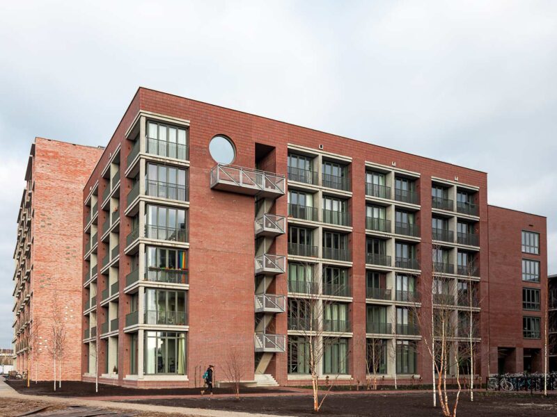 exterior photograph of Wisselspoor project by BETA architects Amsterdam Evert Klinkenberg Auguste Gus van Oppen image by Sebastiaan van Damme